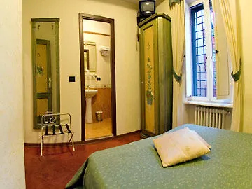 Hotel Domus Tiberina روما