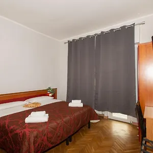Gioia Milan