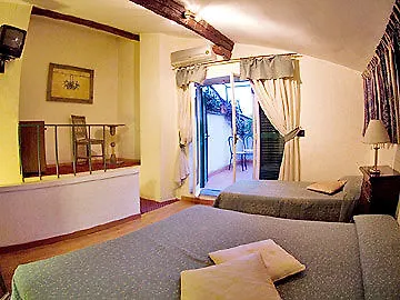 **  Hotel Domus Tiberina Rome Italie