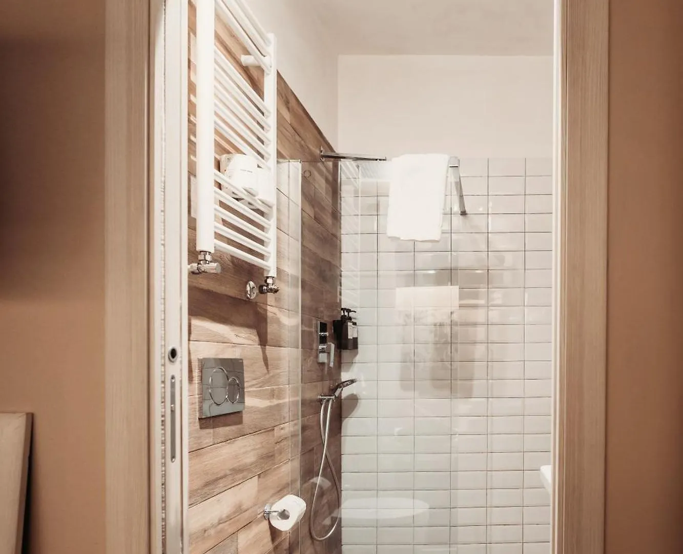 Hotel Domus Tiberina Rome