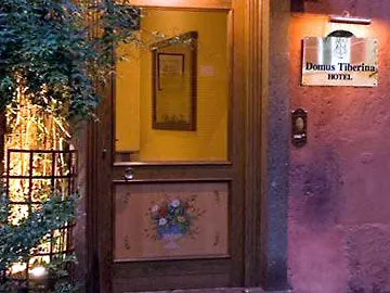 Hotel Domus Tiberina Rome 2*,