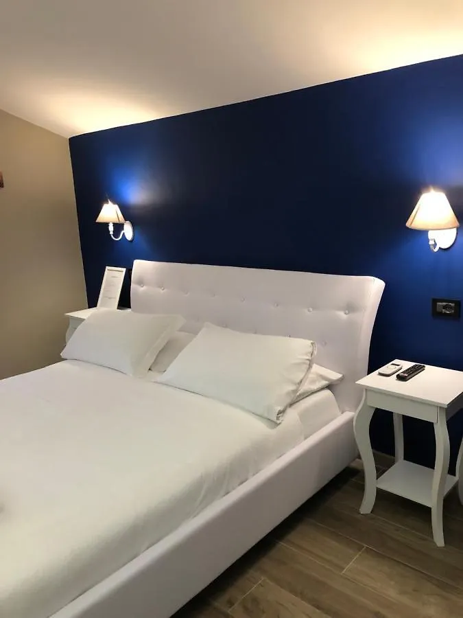 Hotel Domus Tiberina Rome Italy