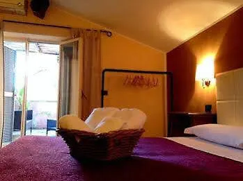 Hotel Domus Tiberina Rome