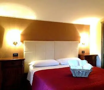Hotel Domus Tiberina Rome
