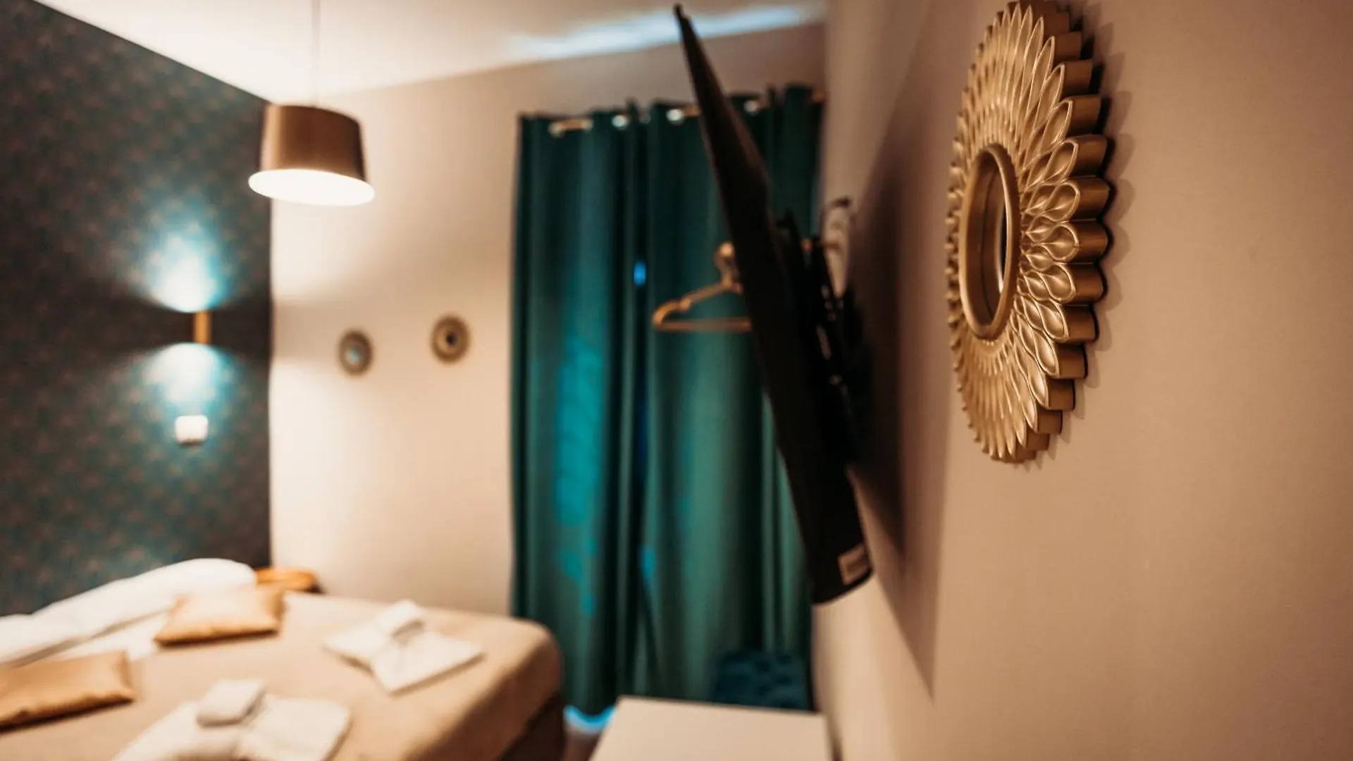 **  Hotel Domus Tiberina Rome Italie