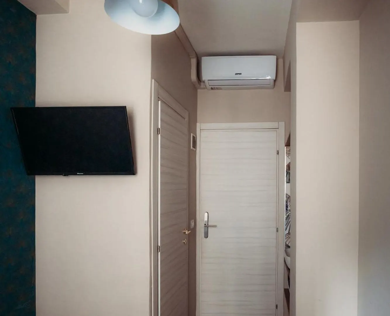Hotel Domus Tiberina Rome