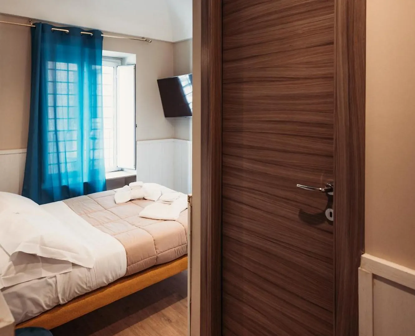 Hotel Domus Tiberina Rome
