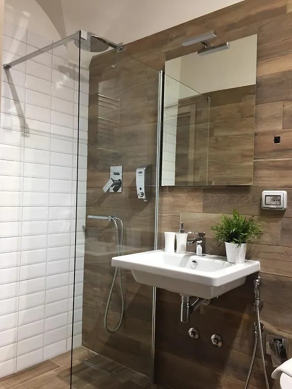 Hotel Domus Tiberina Rome
